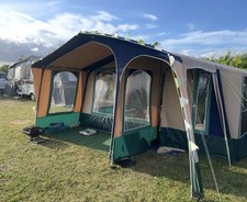 Trailer Tent: Cabanon Atlantis