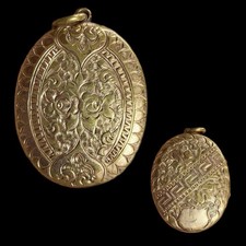 Victorian repousse roses - 9g,