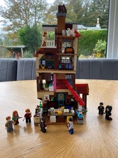 LEGO Harry Potter: Attack on the Burrow (75980)