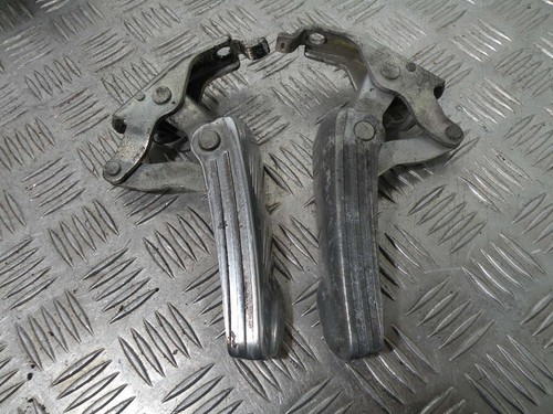 Vespa 125 gts footrests - vespa, 4t