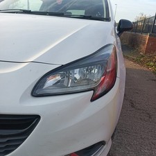 Vauxhall Corsa E Headlight