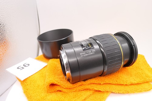 Tamron 90mm 2 8 macro - f/2.8,