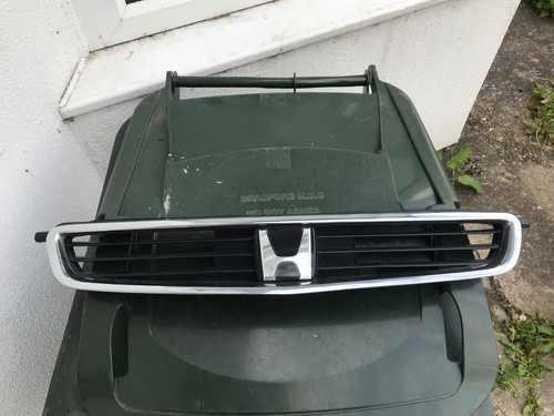 Civic facelift grill - 97,