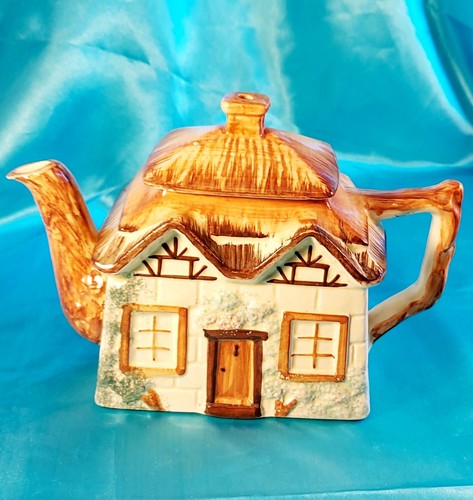 Keele street pottery cottage - pottery,