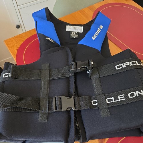 Circle one wakeboard - one,