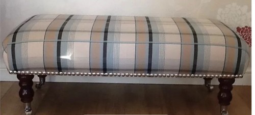 New footstool laura - a, in