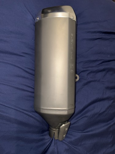 Suzuki gsx 1000 exhaust - suzuki,