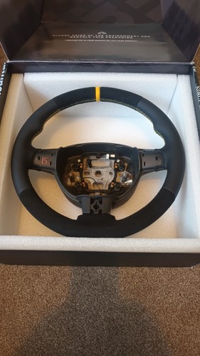 Mountune retrimmed steering - mountune,