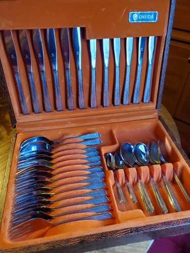 Oneida vintage stainless - oneida,