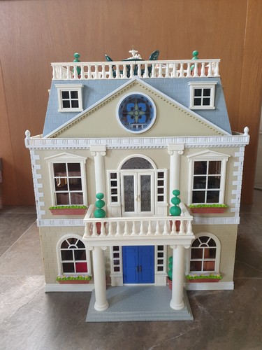 Sylvanian families grand hotel - sylvanian,