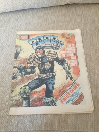 2000ad prog 281 judge dredd - prog,