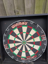 Winmau blade dart - blade, board