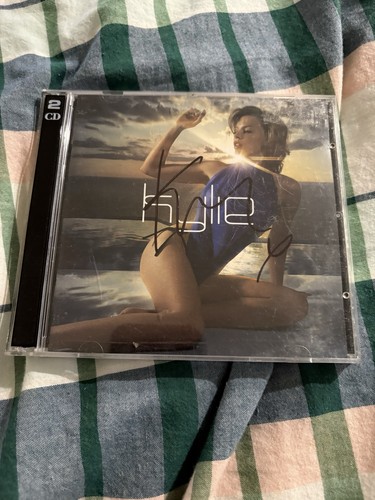Signed kylie minogue light - kylie,