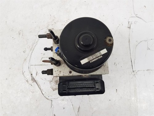 2007 mazda abs pump - +, module