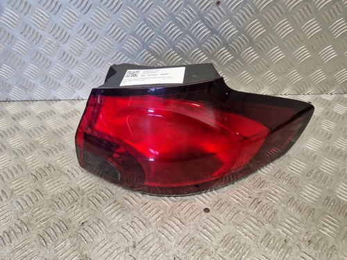 Vauxhall zafira rear light - vauxhall,