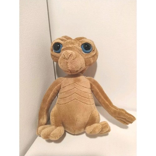 Extra terrestrial small - e.t,