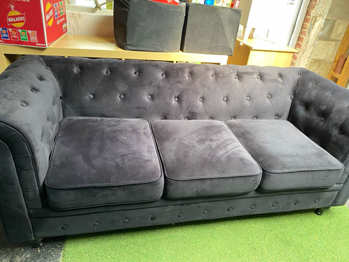 Black velvet chesterfield - black,