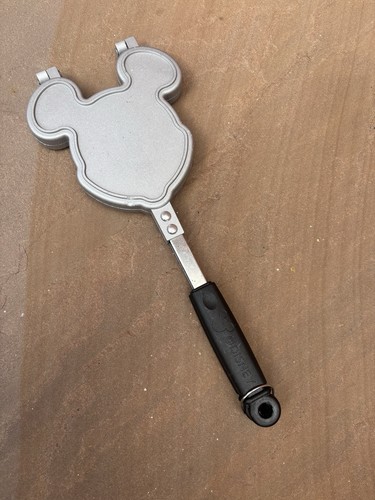 Disney mickey mouse waffle - disney,