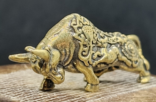 Antique chinese bronze bull - antique,
