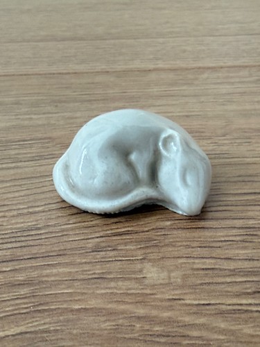 Wade whimsies white sleeping - white,