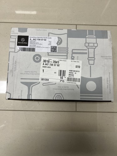 Brand new genuine - new, mercedes