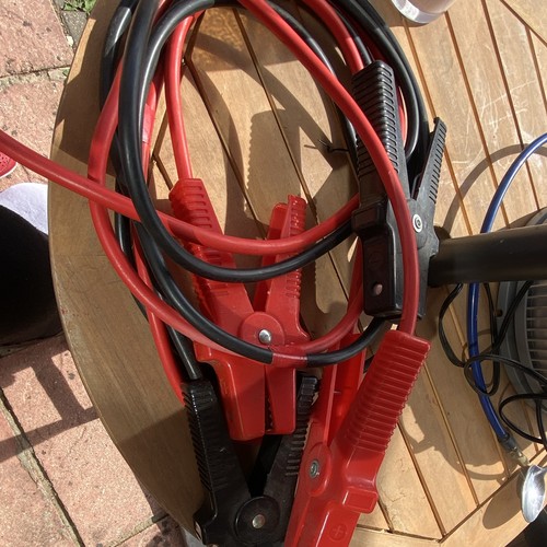 Jump leads - jump,