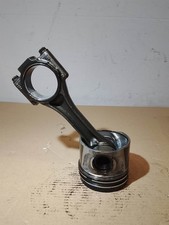 VW Passat B6 Estate BXE engine