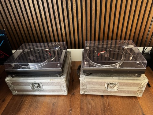 Technics 1210 mk2 turntable - technics,