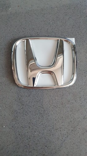 Genuine new honda badge - honda, front