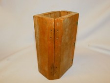 PRIMATIVE Antique Vintage