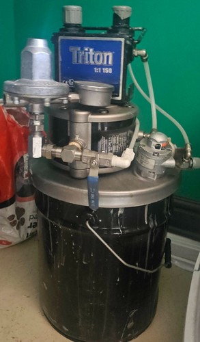 Graco triton pail mounted - mounted, unit