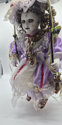 Large 77cm tall horror - large,
