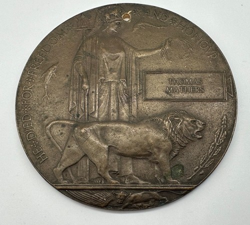 First world war - world, plaque