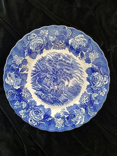 Rare fluted edge large - -,