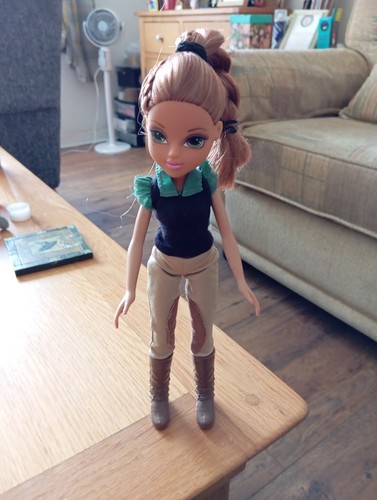 Moxie girlz doll horse riding - doll,