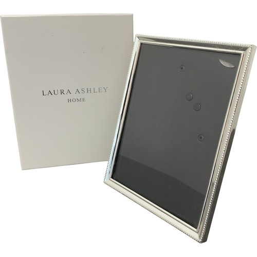 Laura ashley silver colour - laura,
