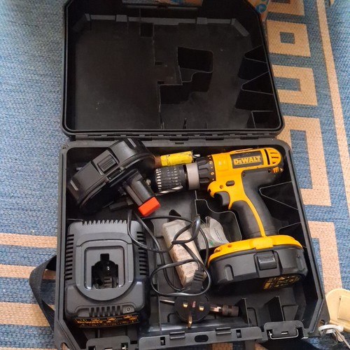 Dewalt de9116 type in - type,