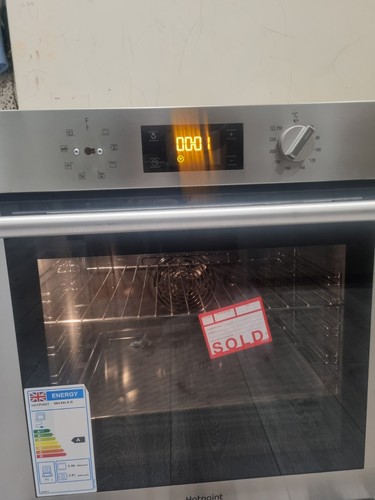Hotpoint electric oven - electric,
