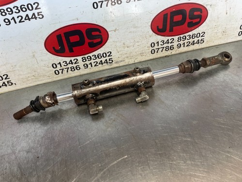 Hydraulic steering ram - , x