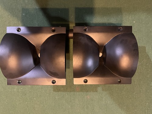 Two working jbl 2404h - working,