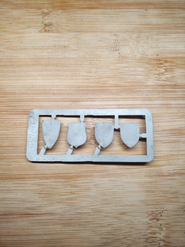 Empire shield sprue fighter - sprue,