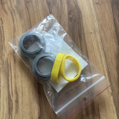 Oryginal rock shox 28mm dust - shox,