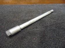 HONDA XL125V VARADERO 2002 FRONT WHEEL SPINDLE AXLE 44301KPC640