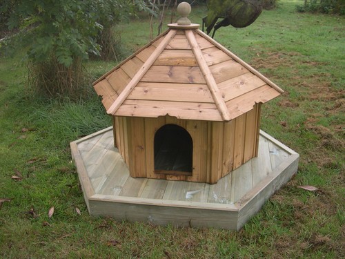 Tall hexagonal floating duck - tall,