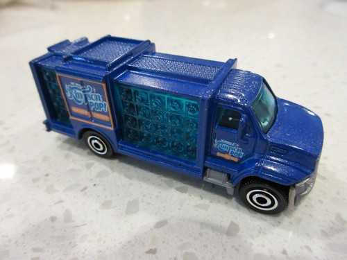 2010 matchbox aqua king - 2010, water