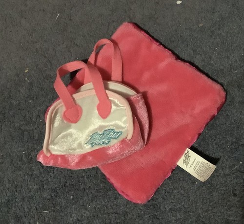 Zhu pet carrier blanket - zhu,