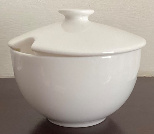 Hampton covered sugar bowl