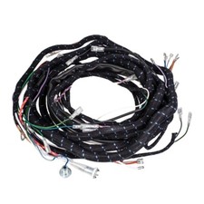 JAGUAR E-TYPE ENGINE BAY