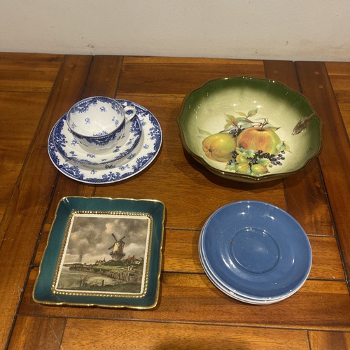 Staffordshire pottery - ,