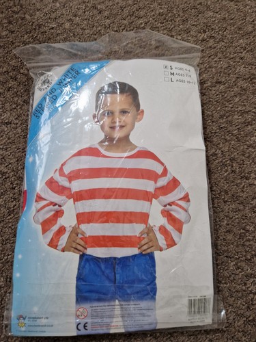 Where wally top and hat - wally,